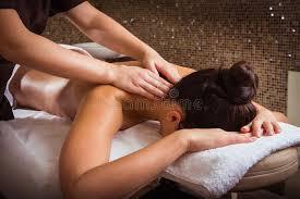 Layanan Massage SPA & Pijat Panggilan di Kota Balikpapan Kalimantan Timur (Putri-Spa). Putri Spa adalah sebuah komunitas jasa kebugaran online dengan pelayanan door to door, mempunyai misi untuk membantu kebugaran customer. Ada bermacam -macam jasa pelayanan di Putri Spamulai dari pijat panggilan tradisional, massage full body, teraphis kesehatan, dan